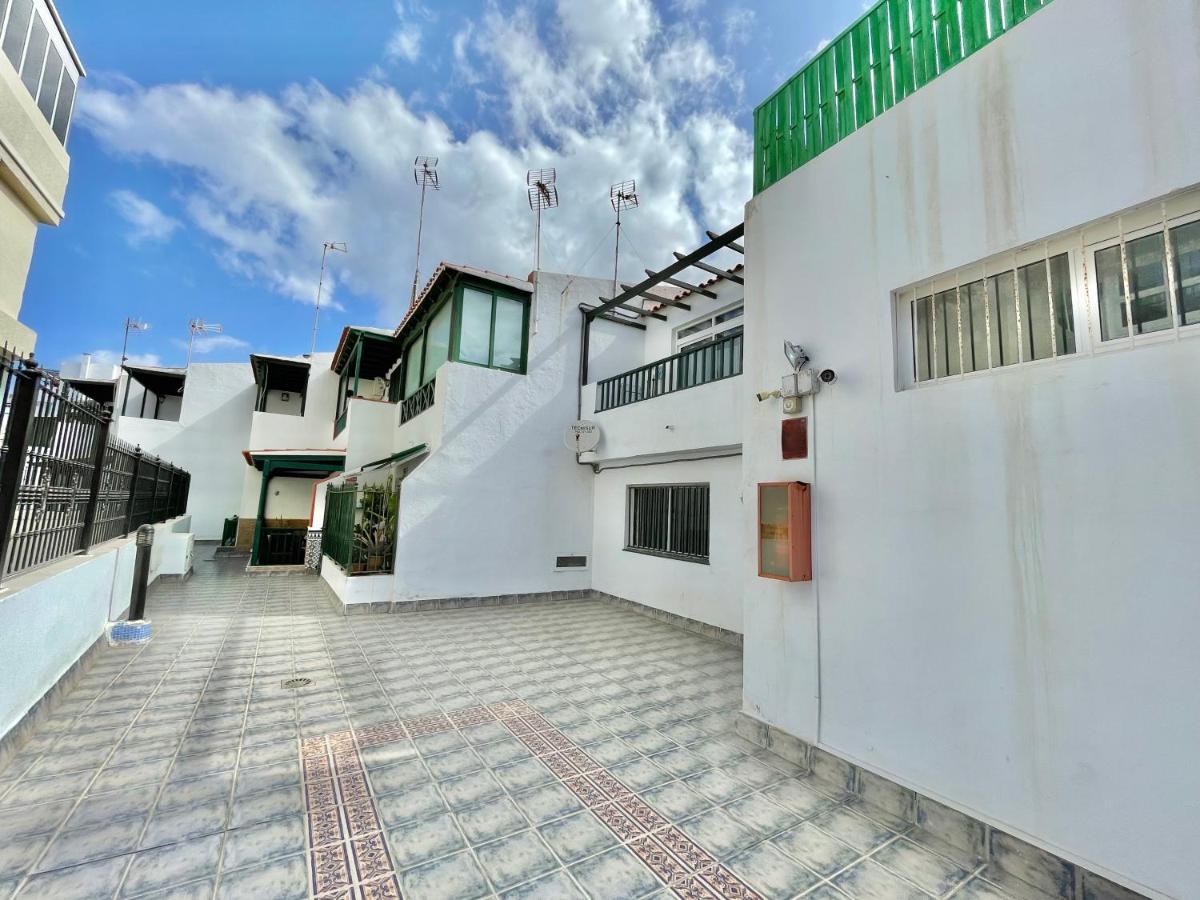 Relax Beach House Пуэрто-де-Сантьяго Экстерьер фото